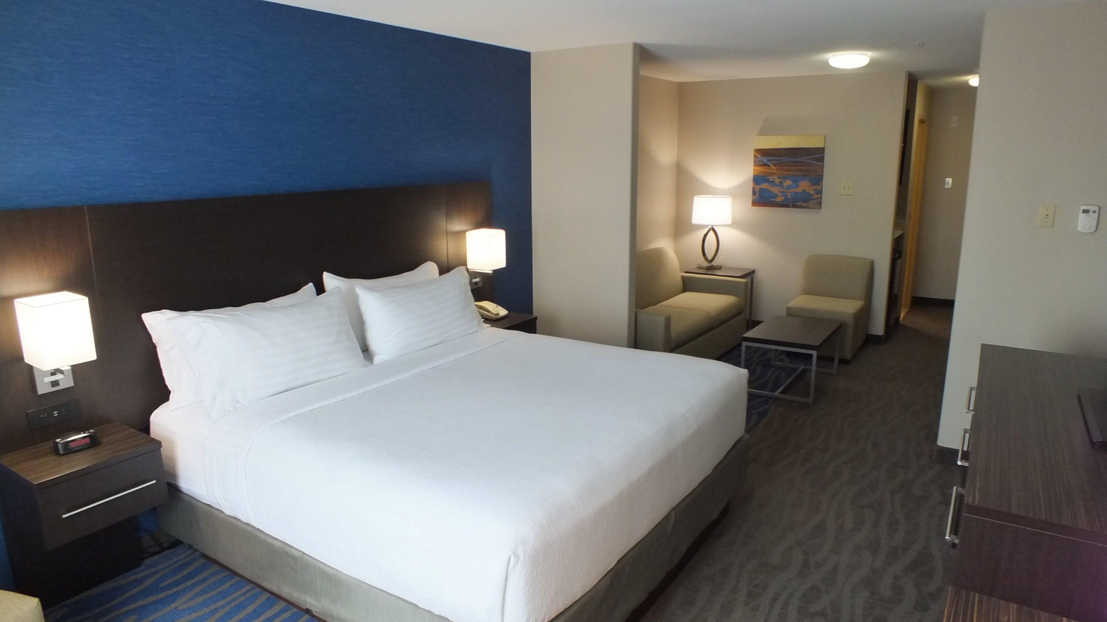 Holiday Inn Hotel & Suites Regina By Ihg Exterior photo