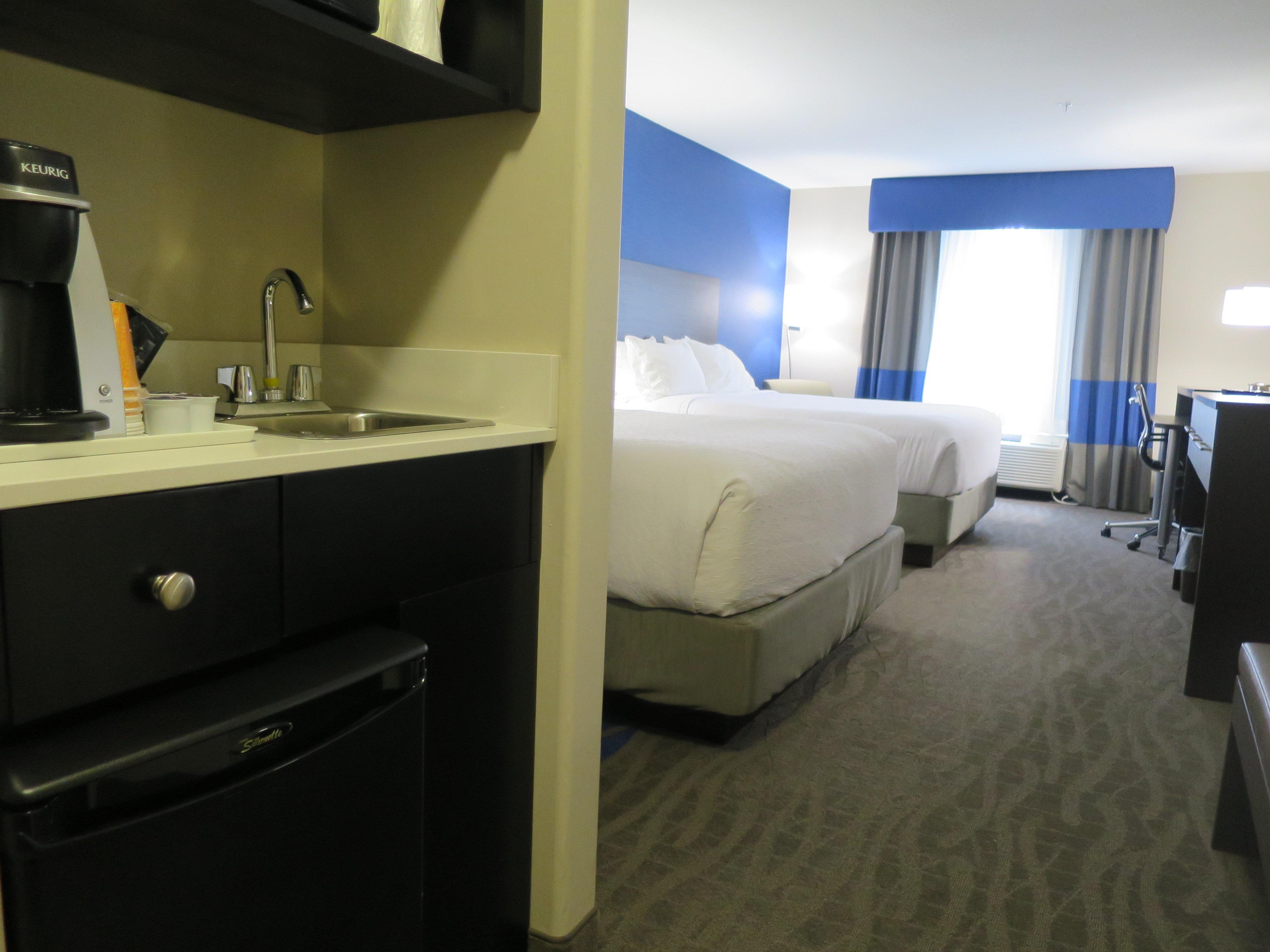 Holiday Inn Hotel & Suites Regina By Ihg Exterior photo