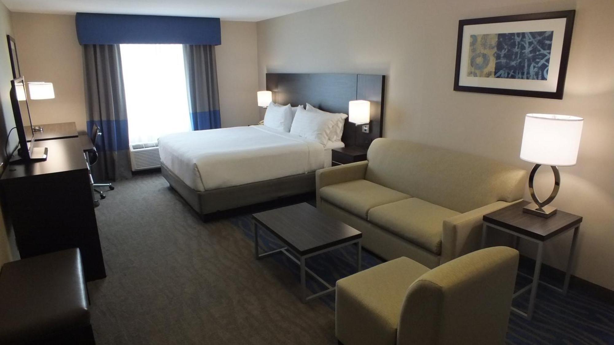 Holiday Inn Hotel & Suites Regina By Ihg Exterior photo